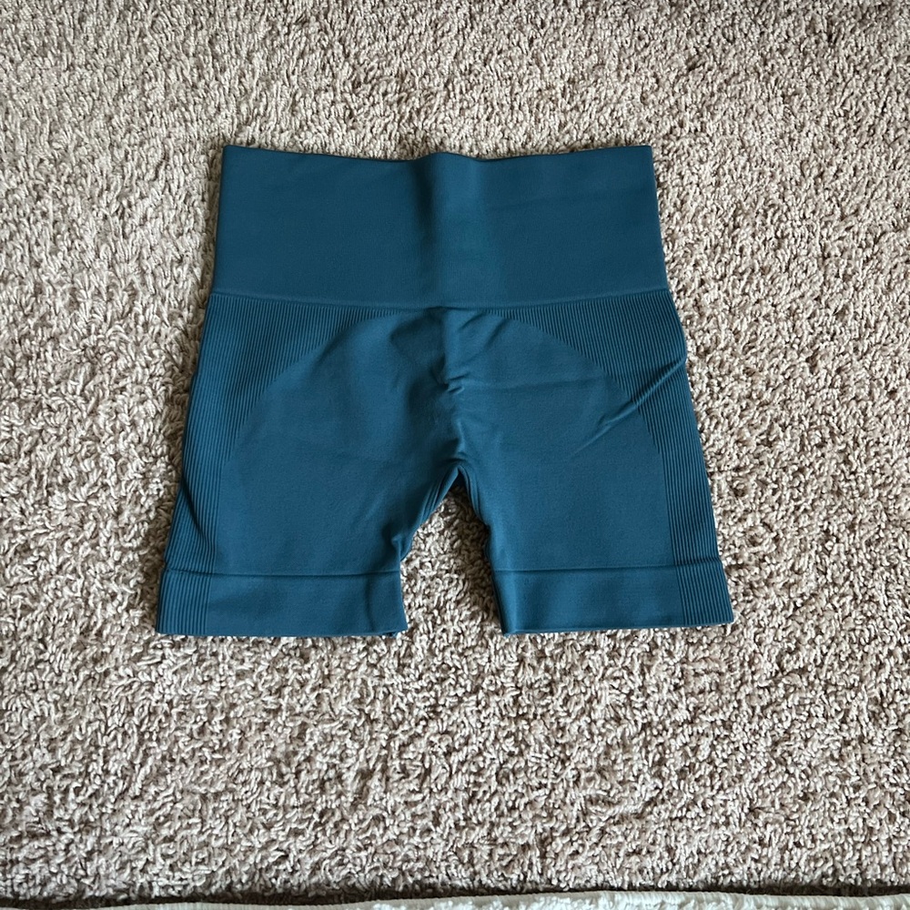 Set Active Biker Shorts